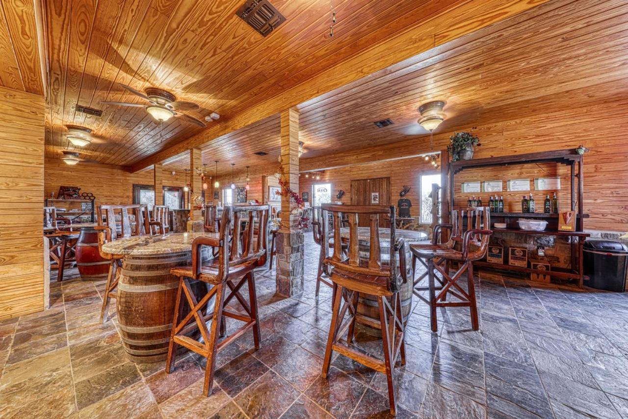 فيلا فريدريكسبيرغفي The Plum @ Mendelbaum Winery Guest Cabins المظهر الخارجي الصورة